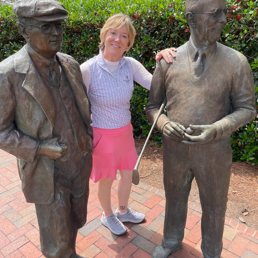 Sandi-and-golfer-bronzes (1)